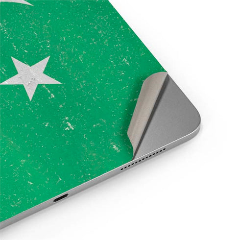 Pakistan Flag Distressed Apple iPad Air Skin